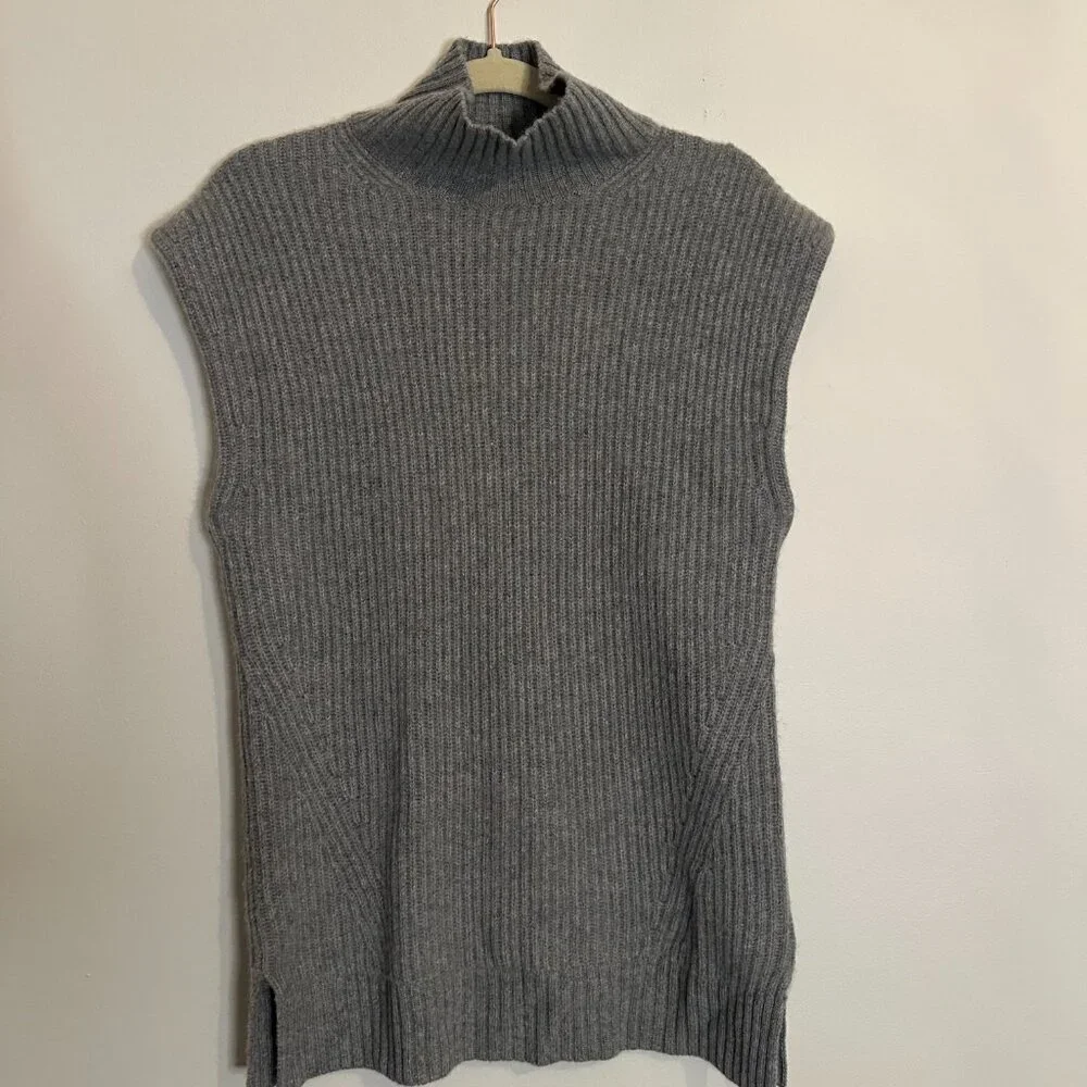 J.Crew Turtleneck Sleeveless Tunic Sweater 100% Cashmere Quiet Luxury - XS-S
